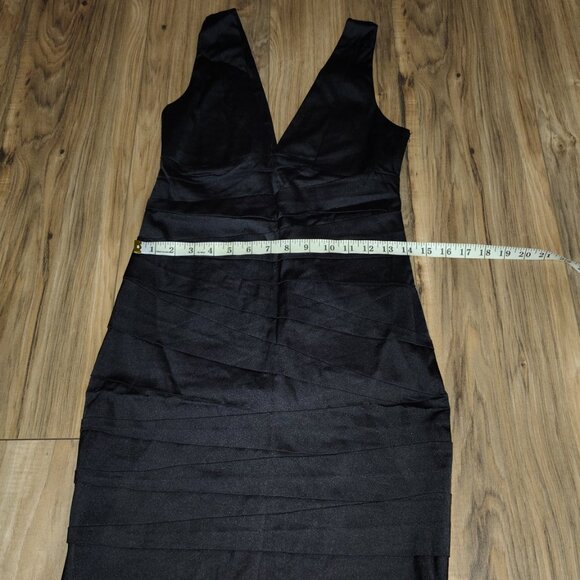 Rachael G. Black Sleeveless Summer Dress. - Picture 9 of 12